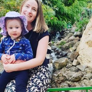 Meet your Posher, Rose